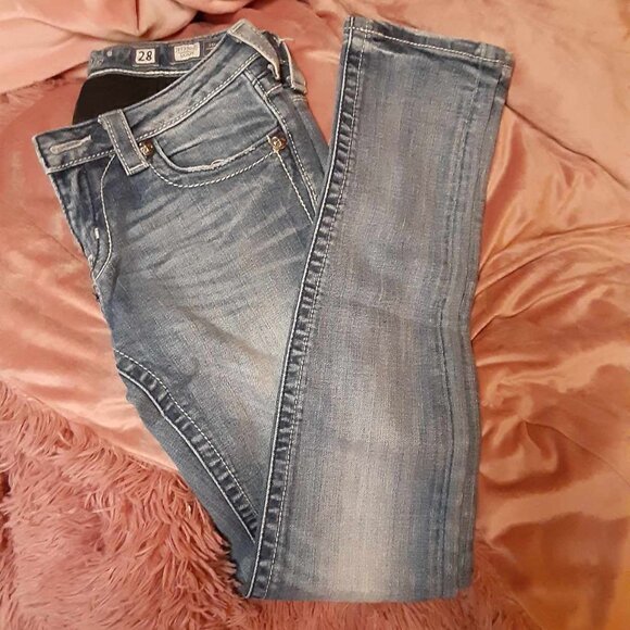 Miss Me Jeans 28 Skinny Straight Leg - Picture 3 of 5